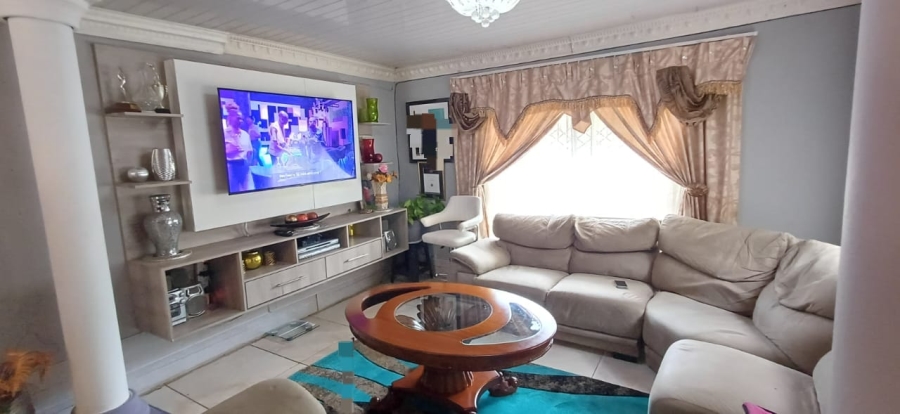 4 Bedroom Property for Sale in Haven Hills Eastern Cape